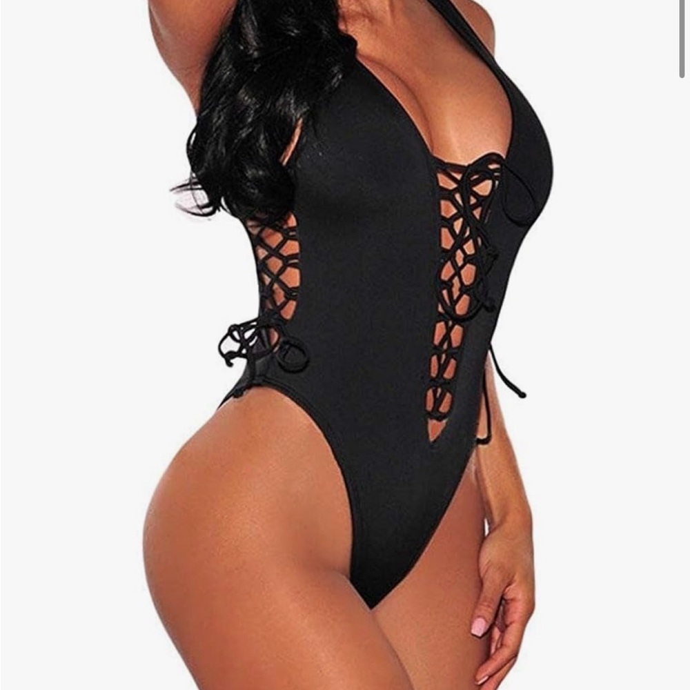 COLO Women’s Black Lace-Up One-Piece Swimsuit Large